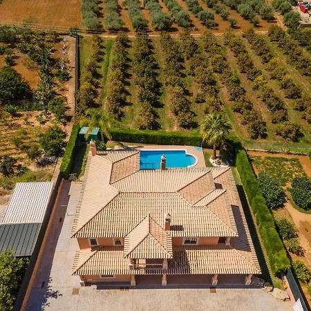 Villa Hugo - Bright Modern Walk To Restaurants