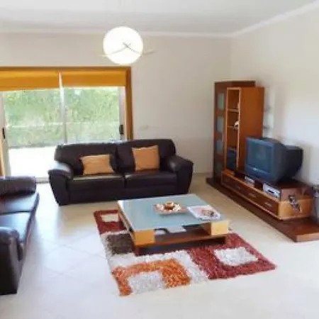 Hugo - Bright Modern Walk To Restaurants